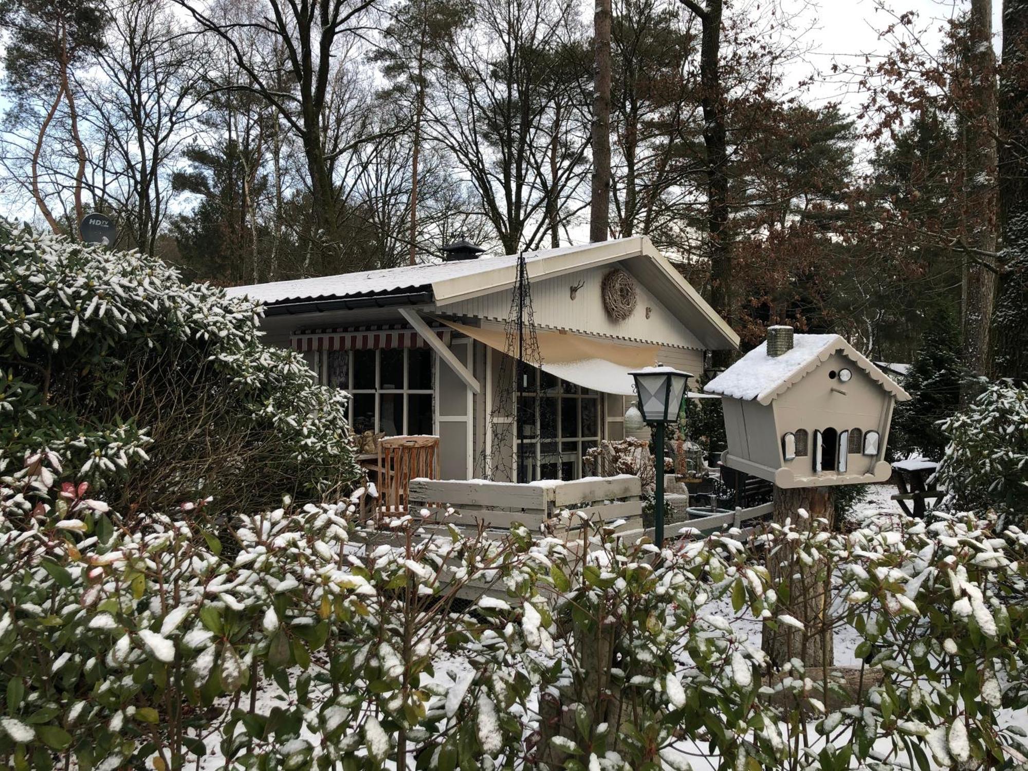 Chalet 2Relax Zutendaal Bagian luar foto