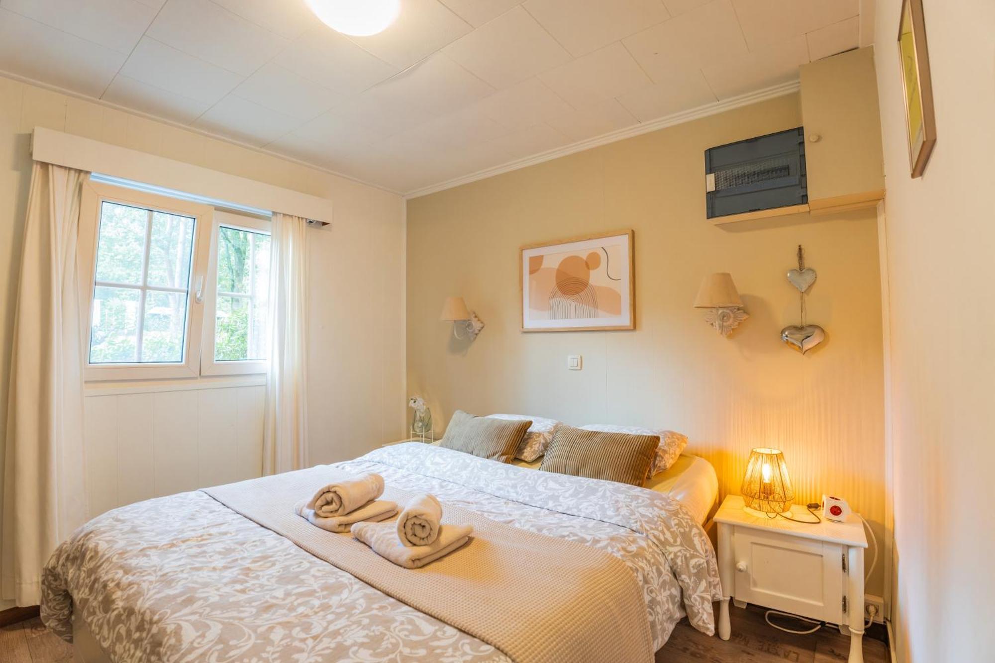 Chalet 2Relax Zutendaal Bagian luar foto