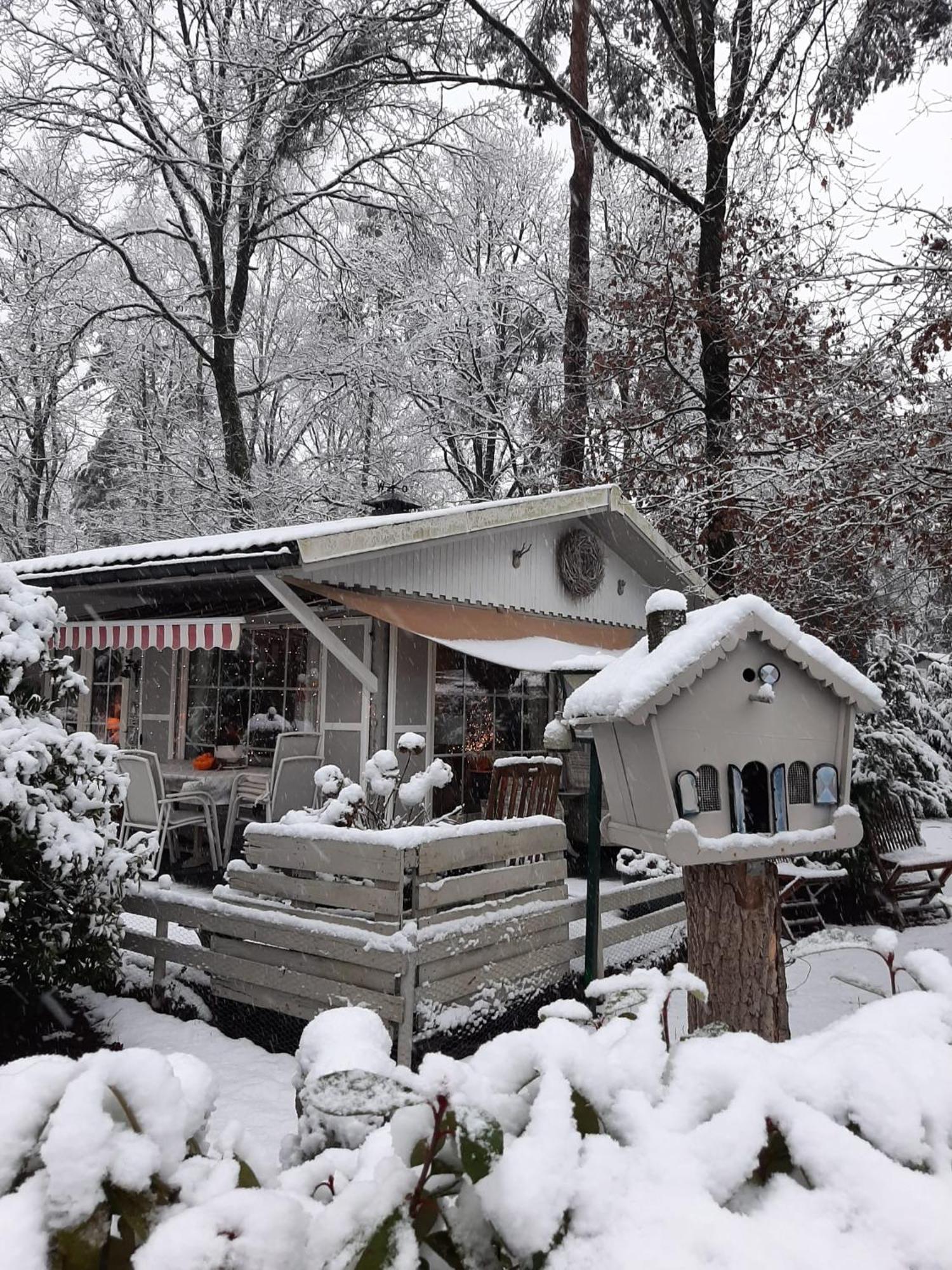 Chalet 2Relax Zutendaal Bagian luar foto